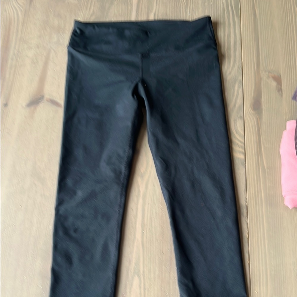 Fabletics Black Capri Leggings